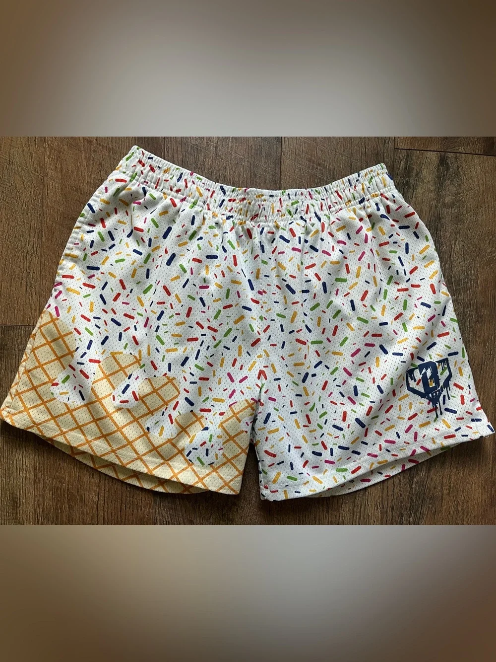 Baseball Lifestyle 101 Ice‎ Cream Shorts men’s size large